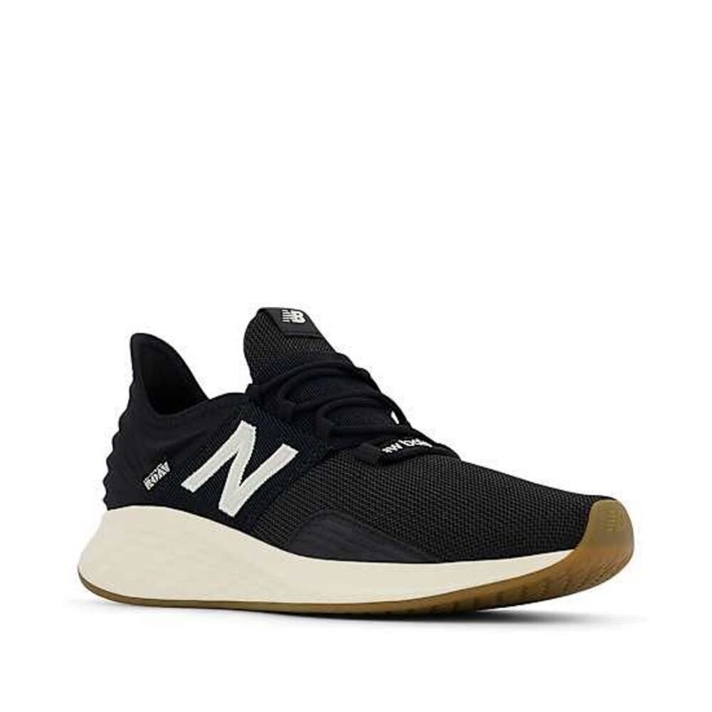 NWT New Balance Men's Fresh Foam Roav Running Shoes (Black/White/Gum) Size 9.5 M